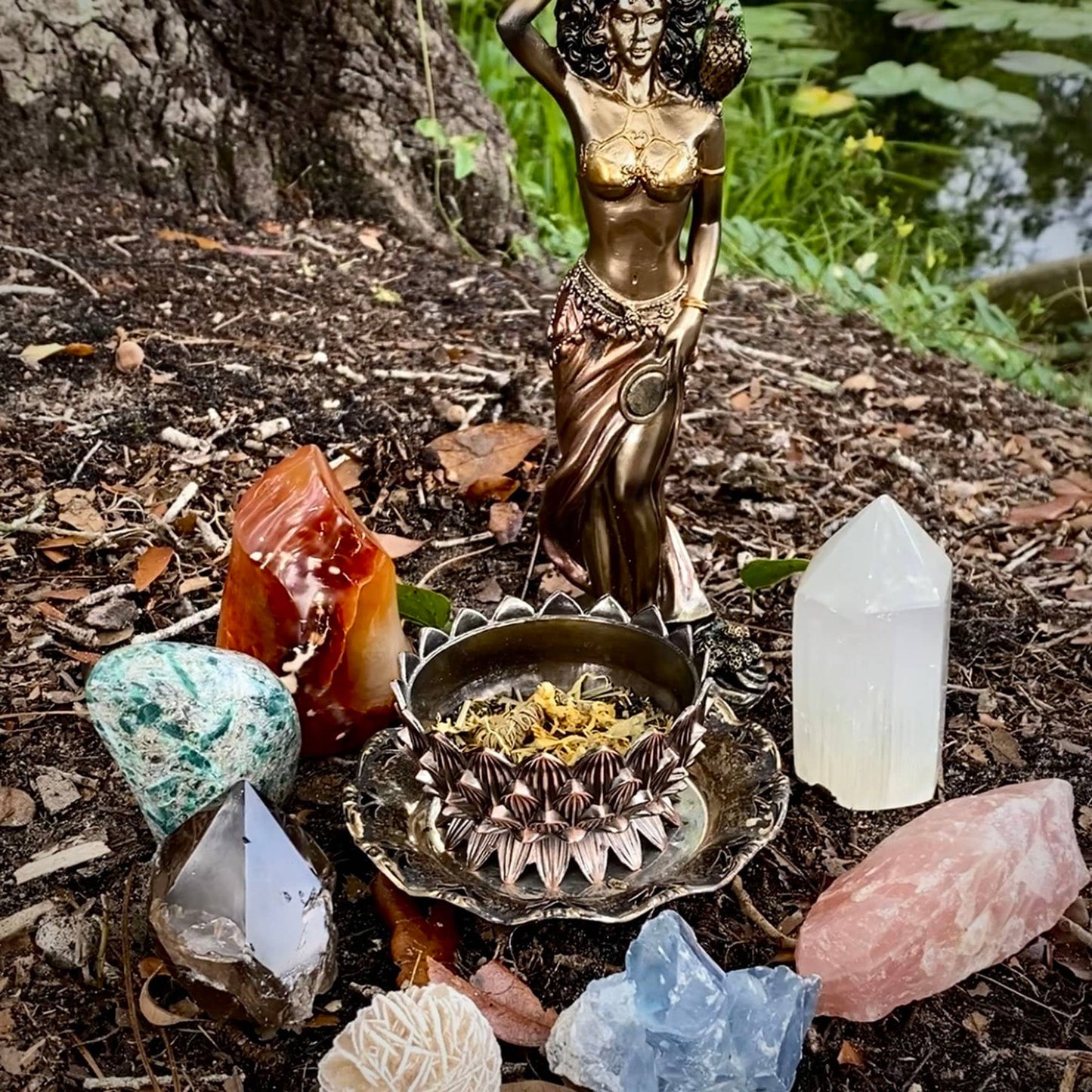 Garden Protection Spell - magic to help savor the joy and fulfillment of a vibrant, thriving garden all year round.